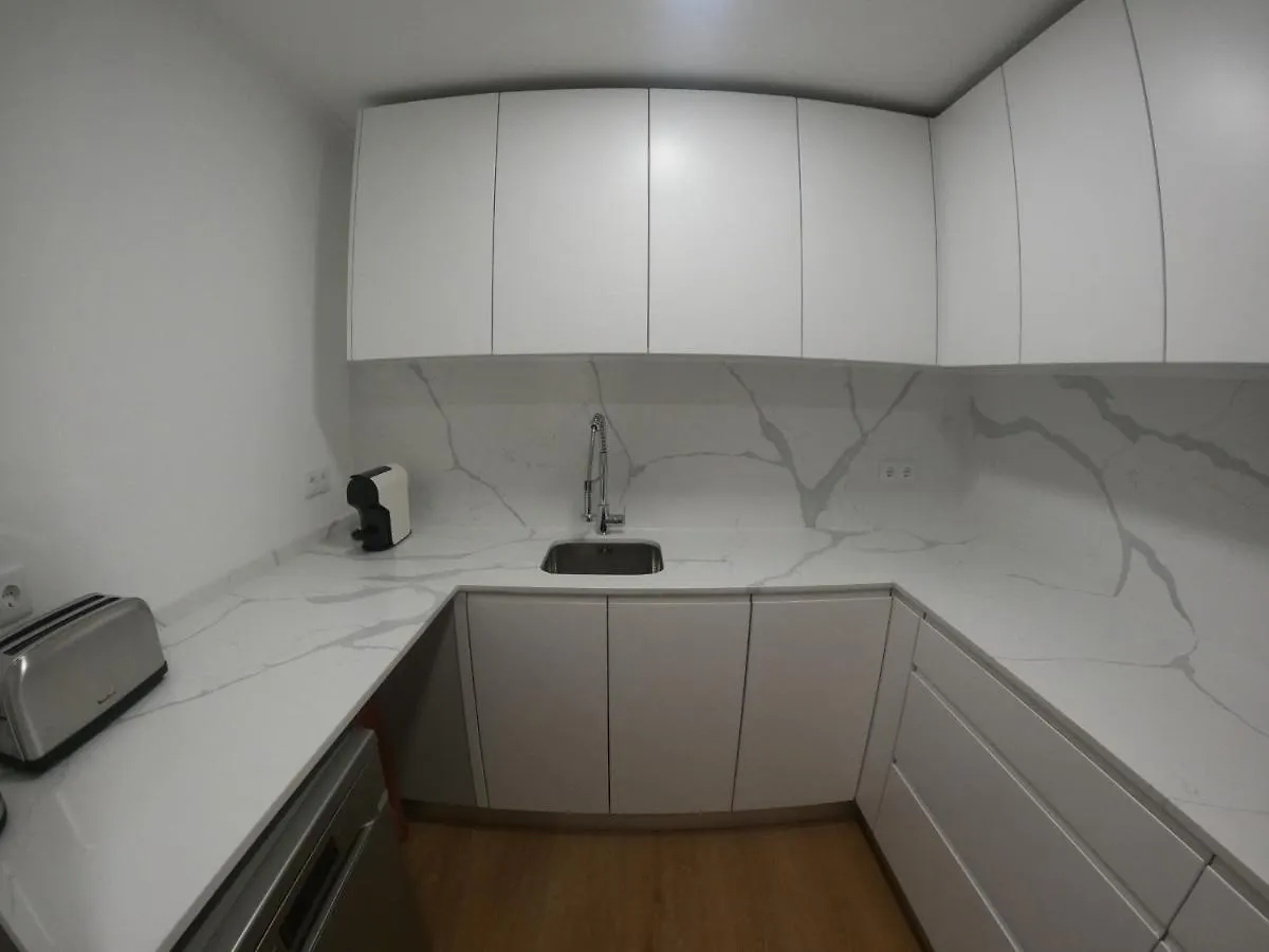 Lisbon, Renovated T2 Apartment Near Rossio 0*, Lisbona Portogallo