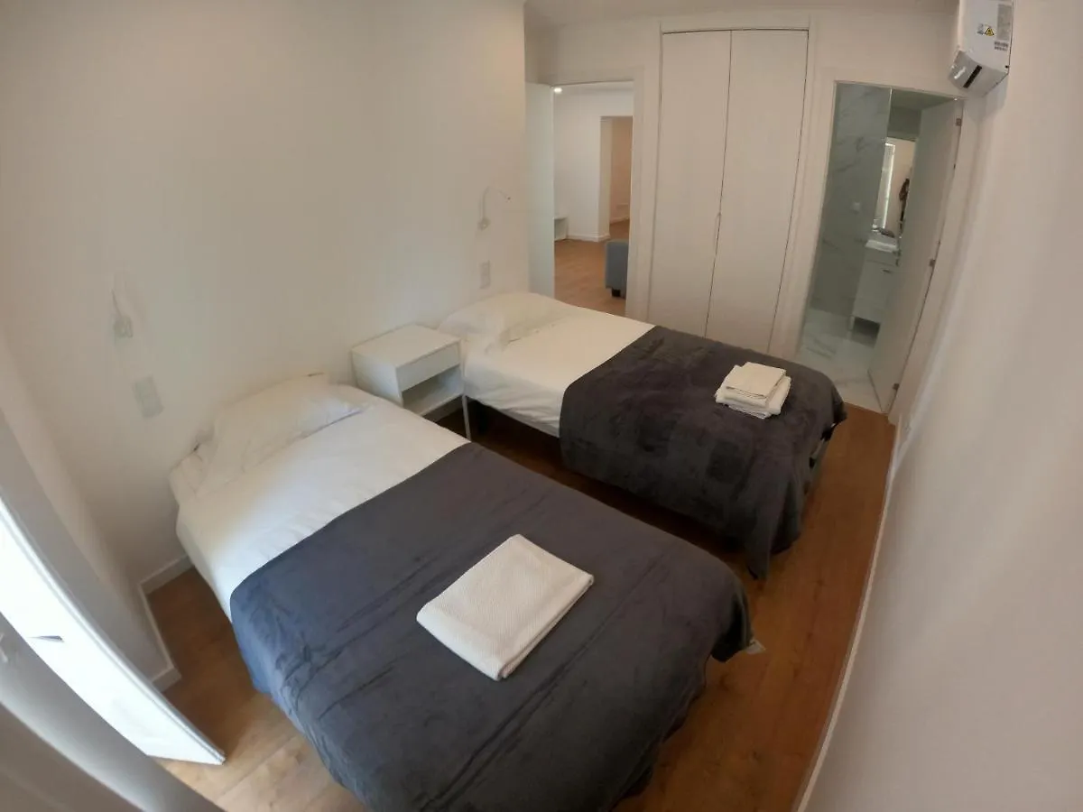 Lisbon, Renovated T2 Apartment Near Rossio