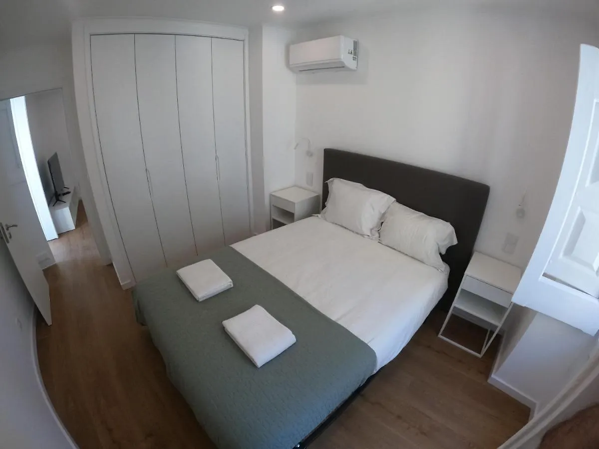 Lisbon, Renovated T2 Apartment Near Rossio Portogallo